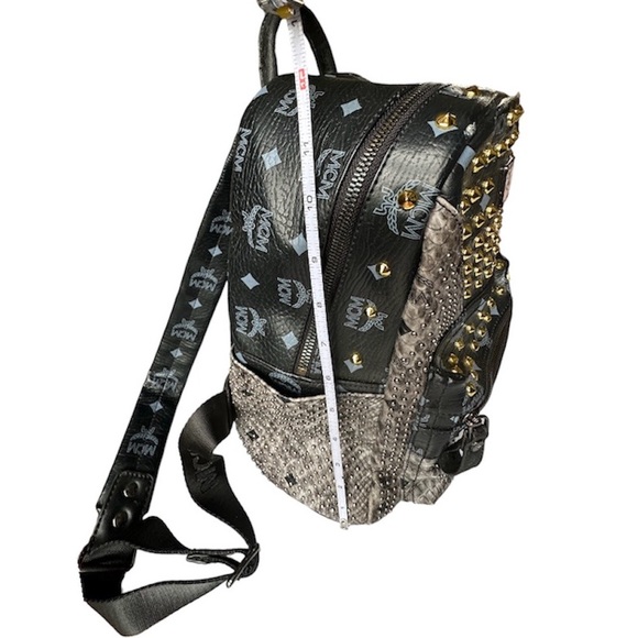 MCM Authentic Visetos Gold Studded Stark Backpack - Picture 16 of 17